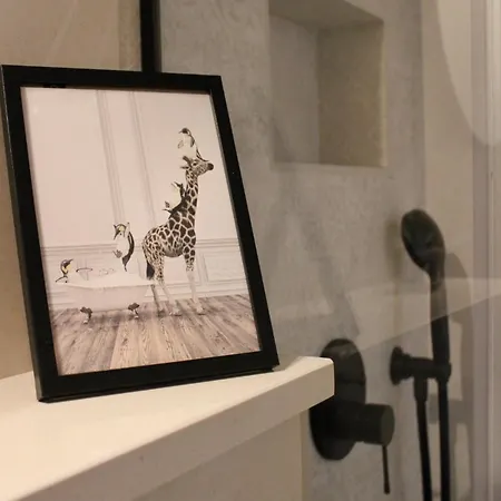 Laura-spacious On The Main Appartement